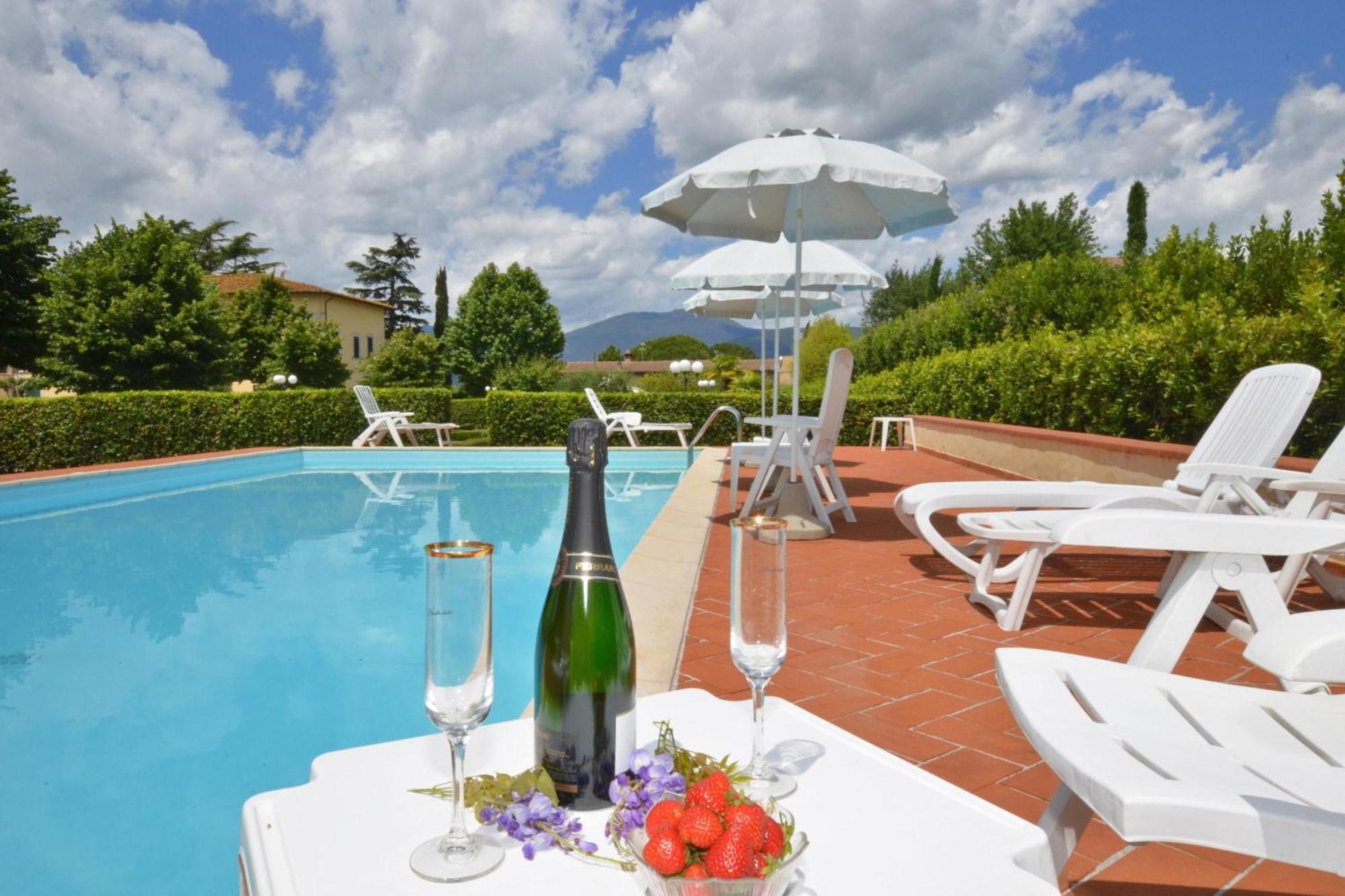 Villa Lisa Bientina Esterno foto
